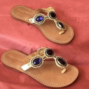 Tommy Bahama sapphire jeweled sandal Women’s size 6